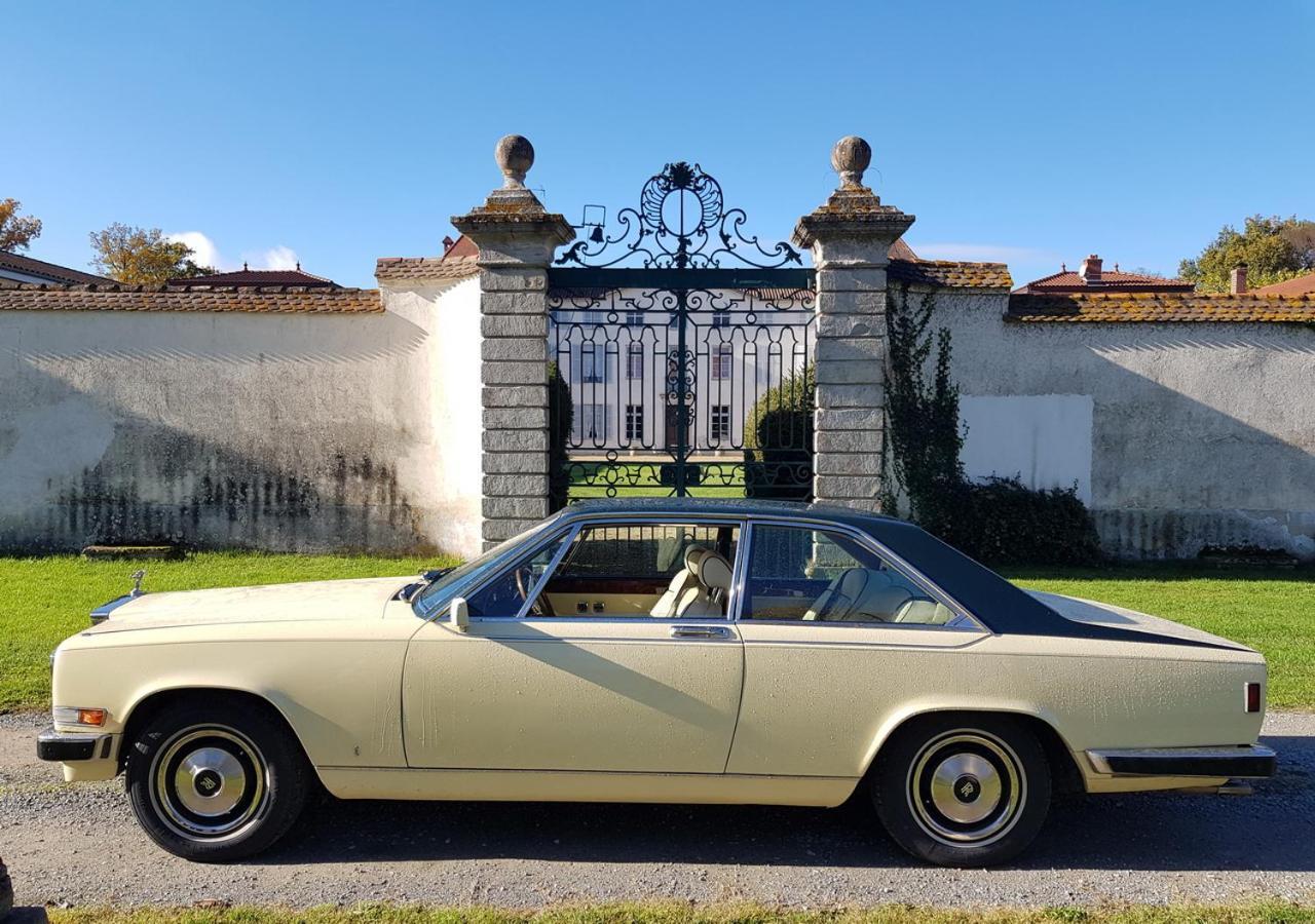 Chateau Des Perichons Poncins Eksteriør billede